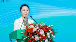 木器涂料丨中國(guó)家具協(xié)會(huì)副理事長(zhǎng)兼秘書(shū)長(zhǎng)屠祺：中國(guó)是當(dāng)之無(wú)愧的家具大國(guó)　